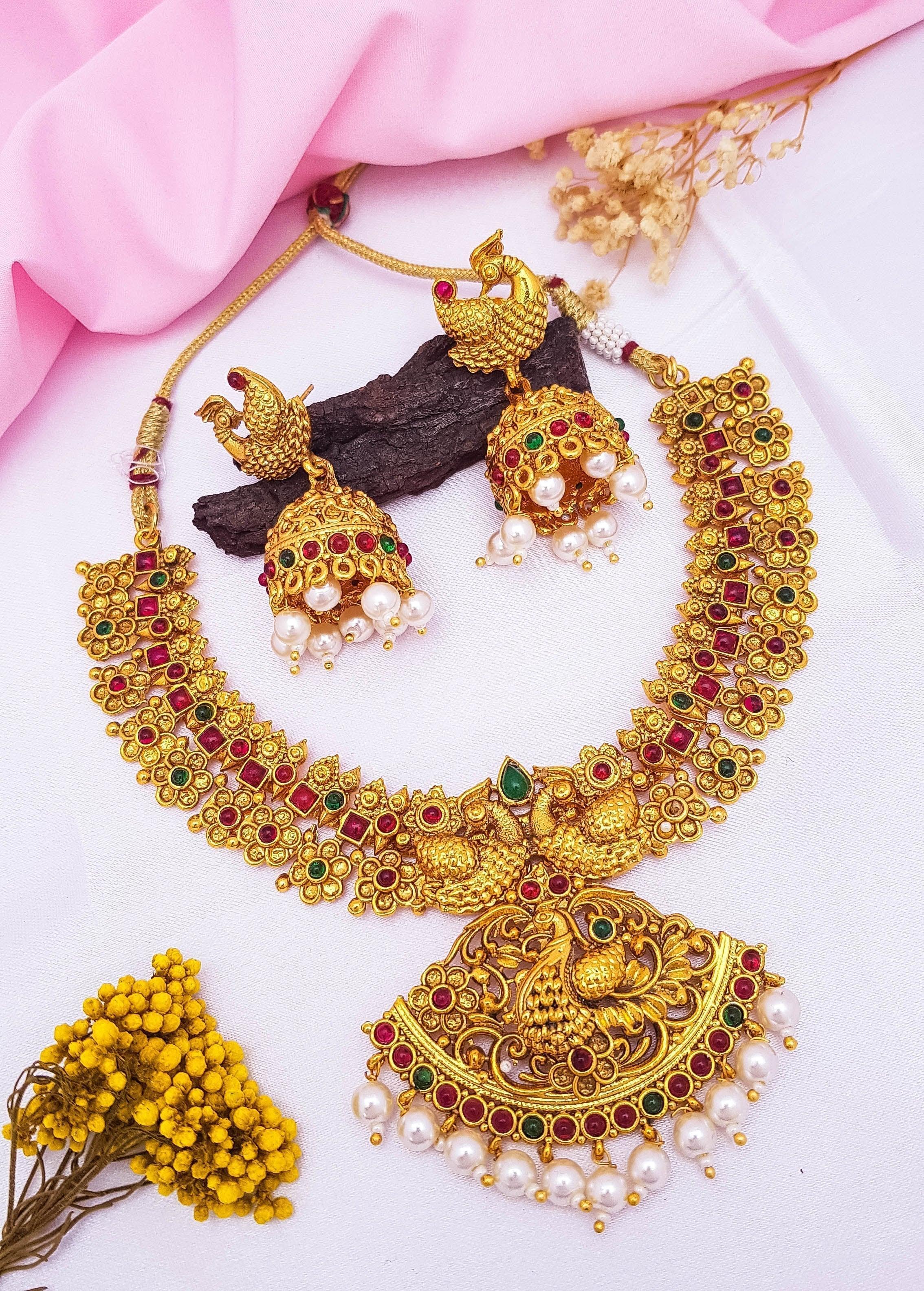 Floral Necklace Set